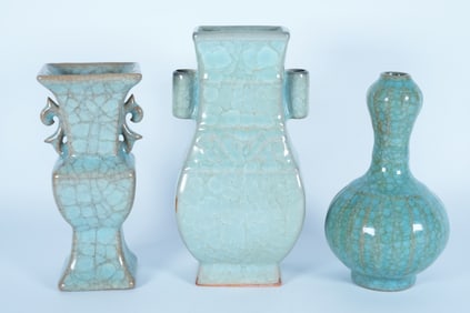 Lots Chinese fine crackled vase