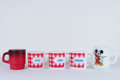 Lots vintage glass cups