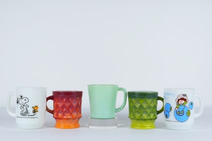 Lots vintage glass cups