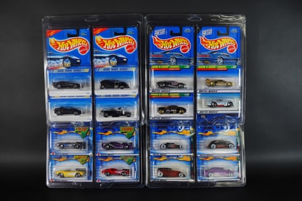 Lots Hot Wheels