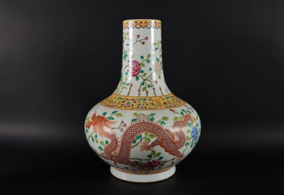 Chinese famille rose vase
