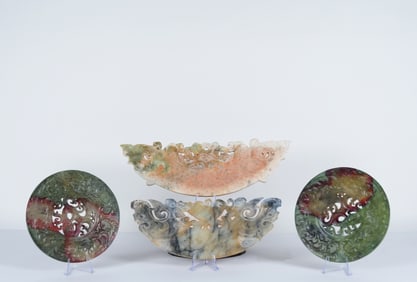 Lots Chinese fine jade carvings