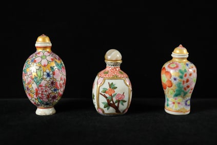 Lots Chinese snuff bottles