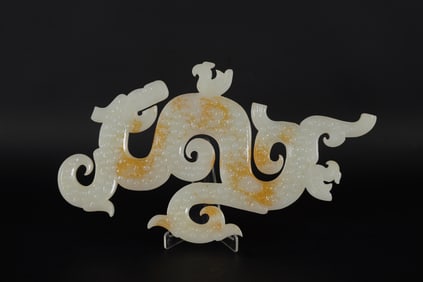 Chinese fine dragon ornament
