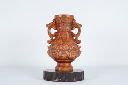 Chinese fine carved vase