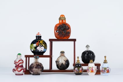 Lots Chinese snuff bottles