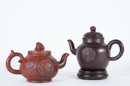 2 Chinese clay teapots