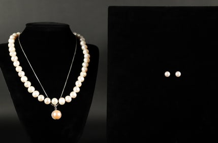 Lots fine vintage pearls