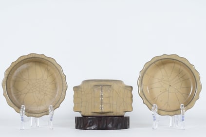 Lots Chinese crackled porcelains