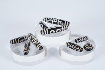 Lots Tibetan dzi beads