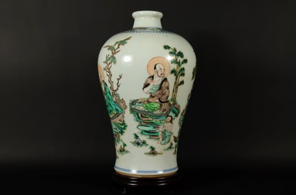 Chinese famille verte vase