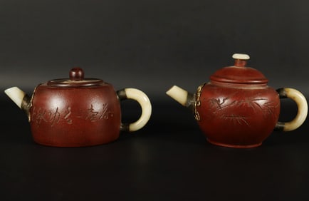 2 Chinese clay teapots