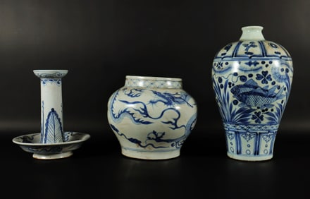 Lots Chinese b/w porcelains