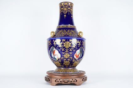 Chinese fine rotating vase