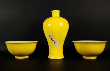 Lots Chinese yellow porcelains