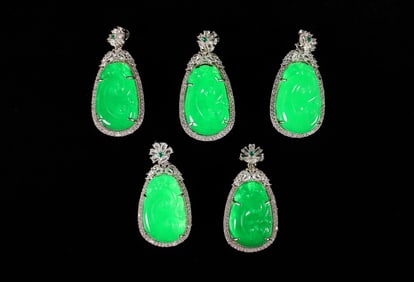 Lots Chinese fine pendants