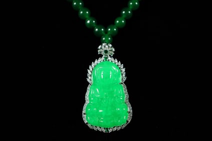 Chinese apple green pendant