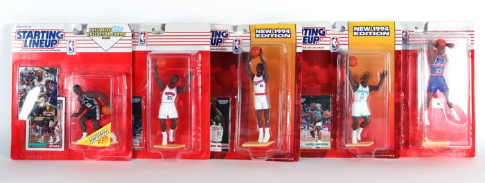 Lots basketball toy figures
