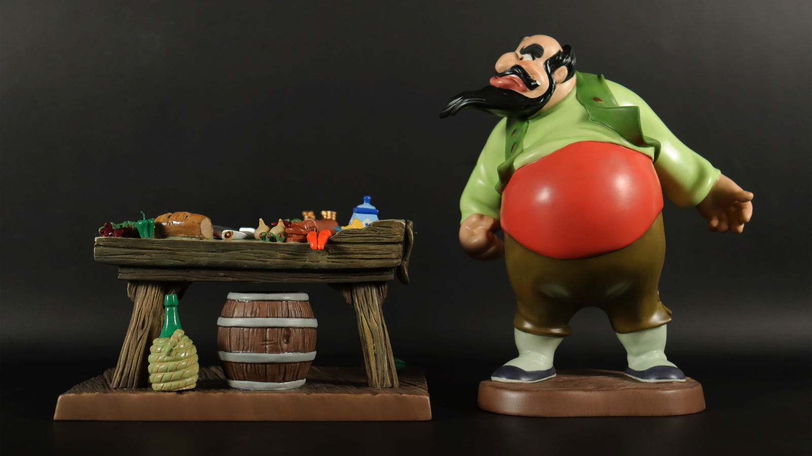 A fine WDCC Disney figure (1 of 10)