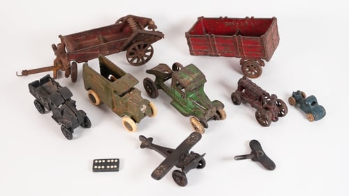 Lots vintage cast iron toy