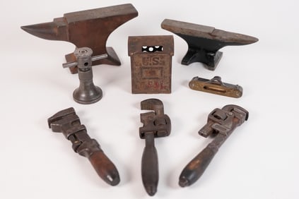 Lots vintage cast iron toy