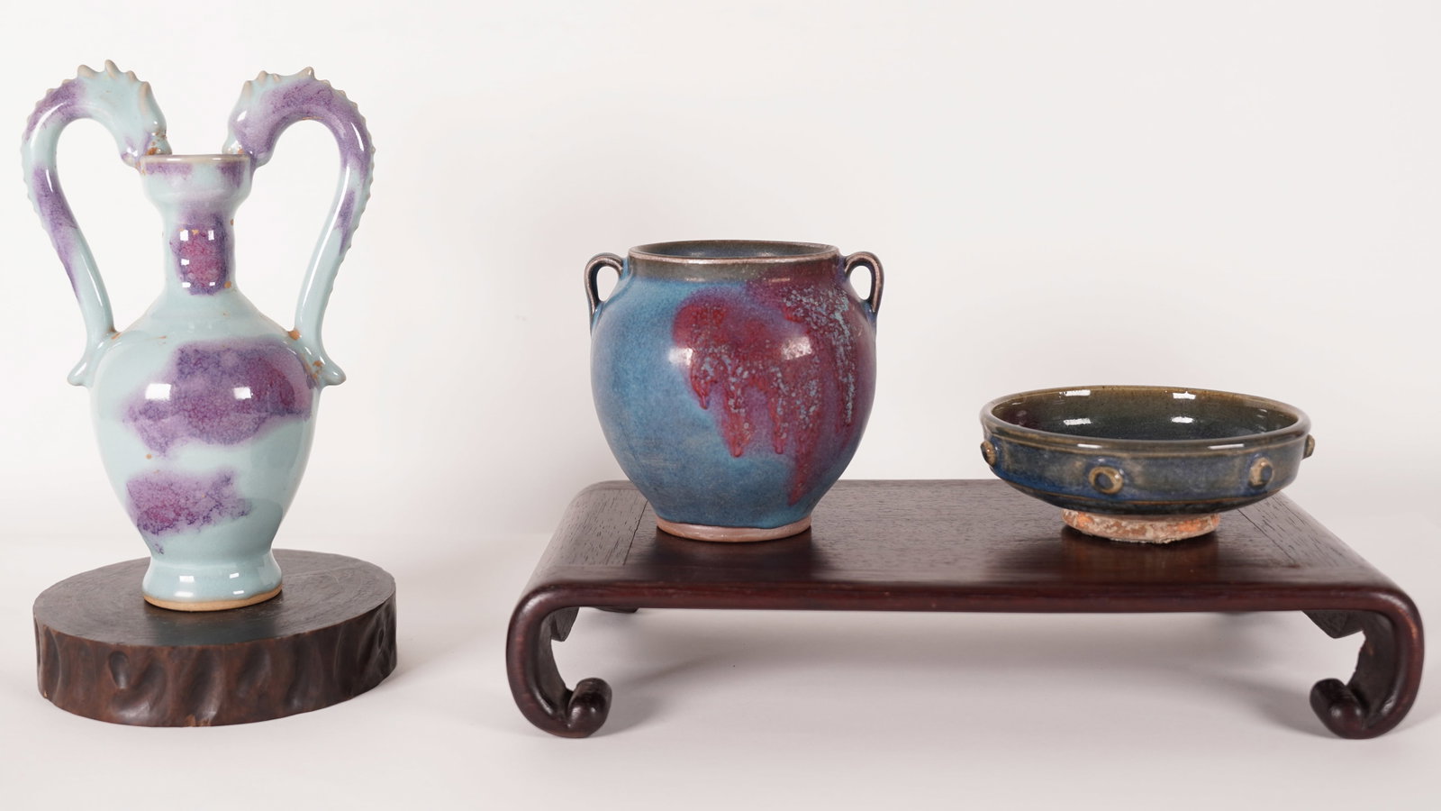 Lots Chinese fine porcelains: Lots Chinese fine porcelains, largest H: 7.7" x W: 5.2."