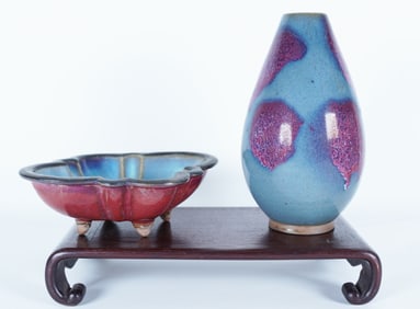 2 Chinese purple porcelains