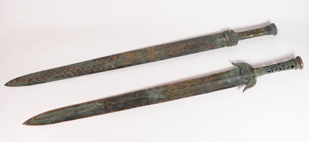 Lots Chinese bronze swords