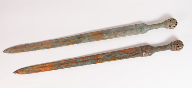 Lots Chinese bronze swords