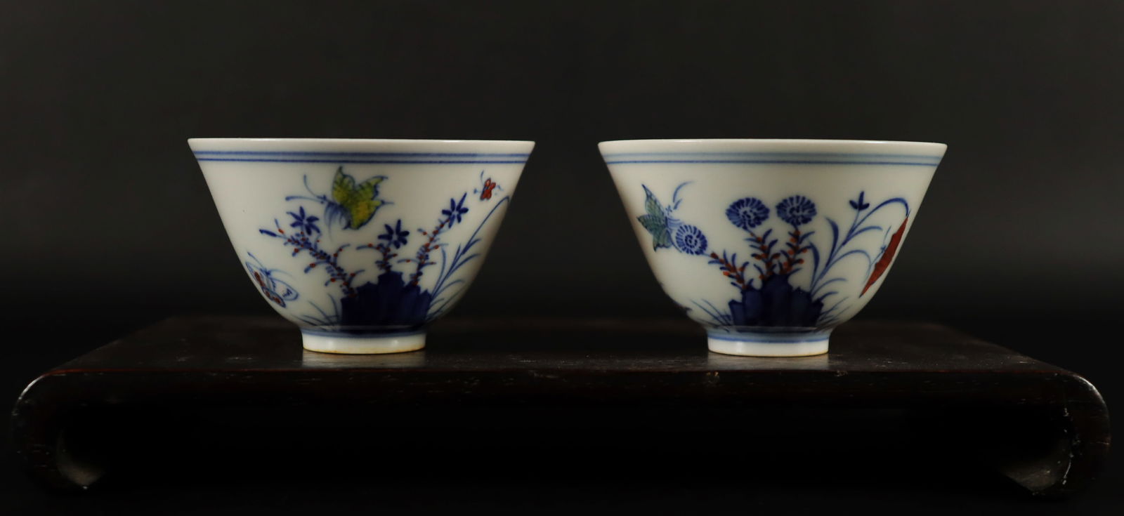 2 Chinese fine cups (1 of 7)