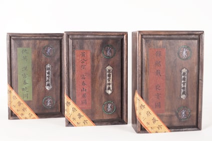 Lots Chinese art in wooden box