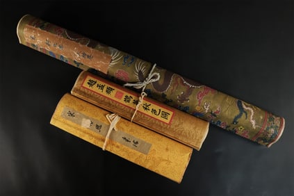 Lots Chinese art scrolls