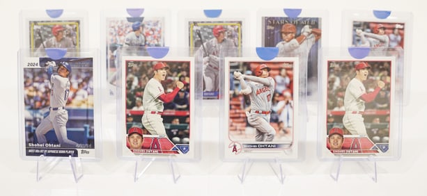 Lots Shohei Ohtani baseball cards