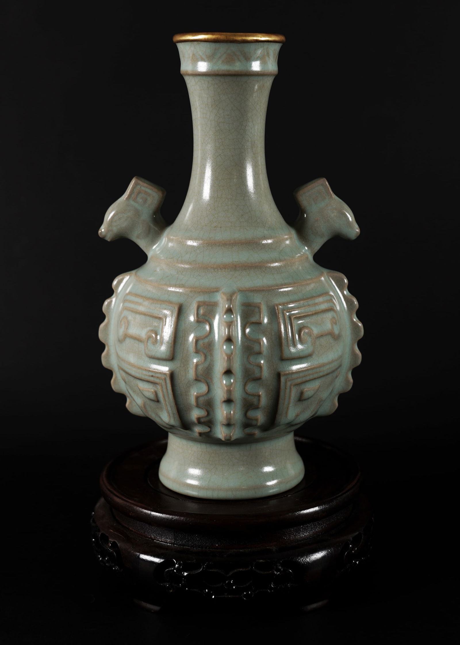 Chinese unusual celadon vase (1 of 7)