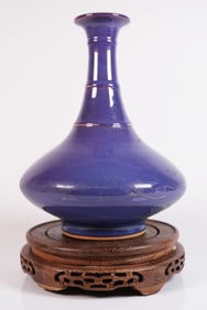 Chinese fine purple vase