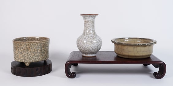 Lots Chinese crackled ceramics