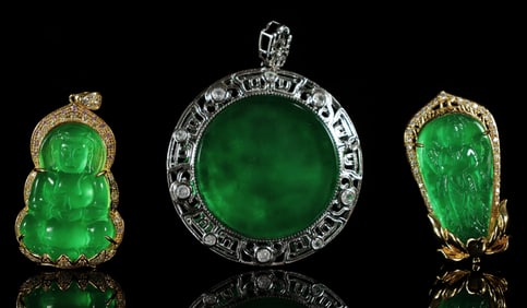 Lots Chinese apple green pendants