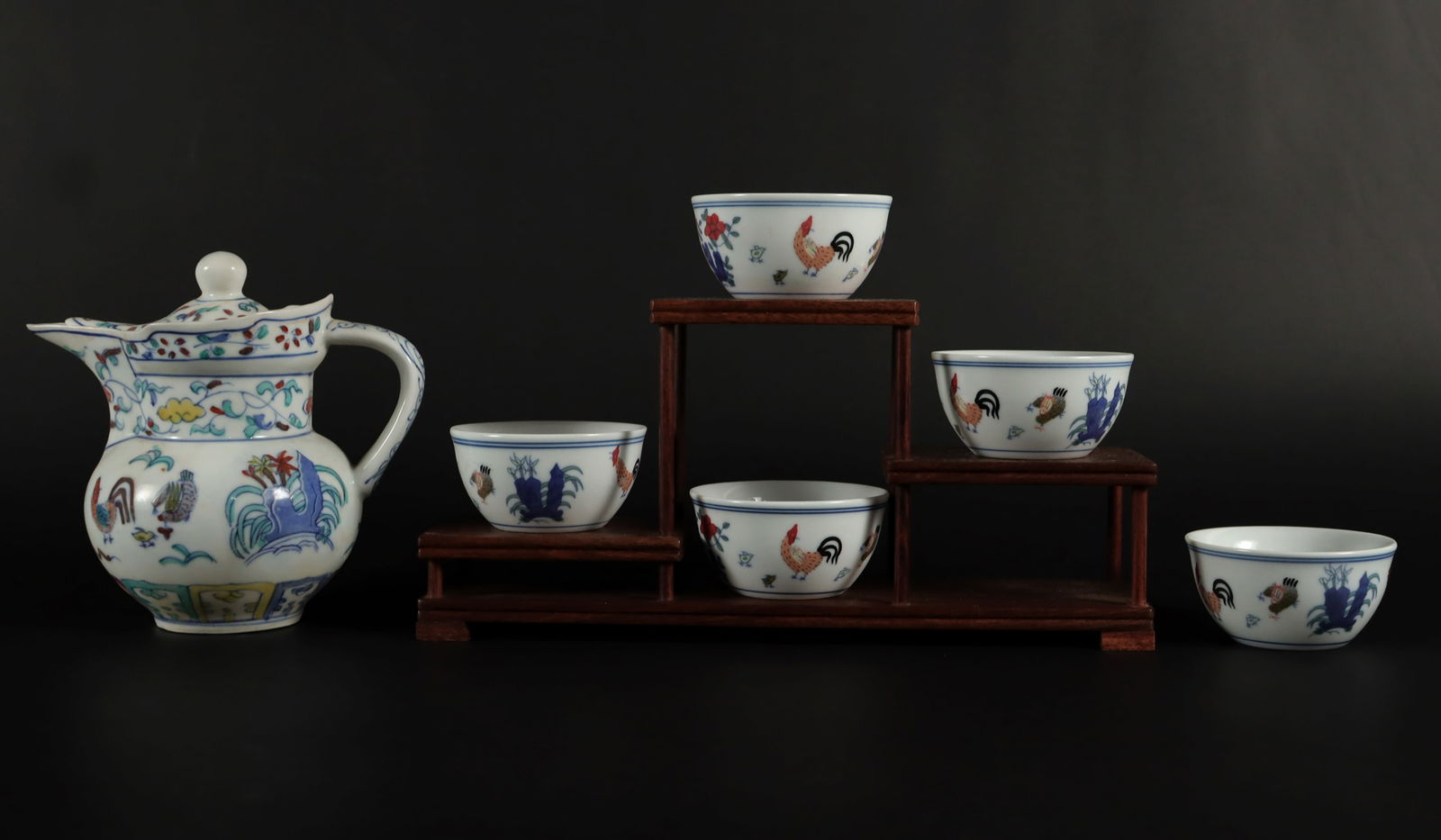 Lots Chinese fancy porcelains (1 of 8)