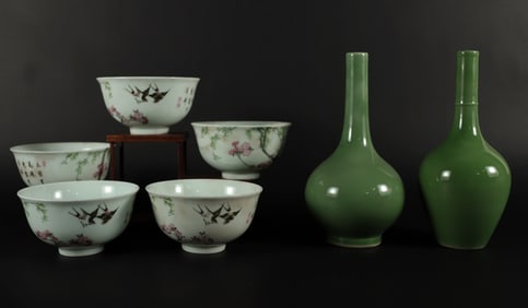 Lots Chinese b/w porcelains