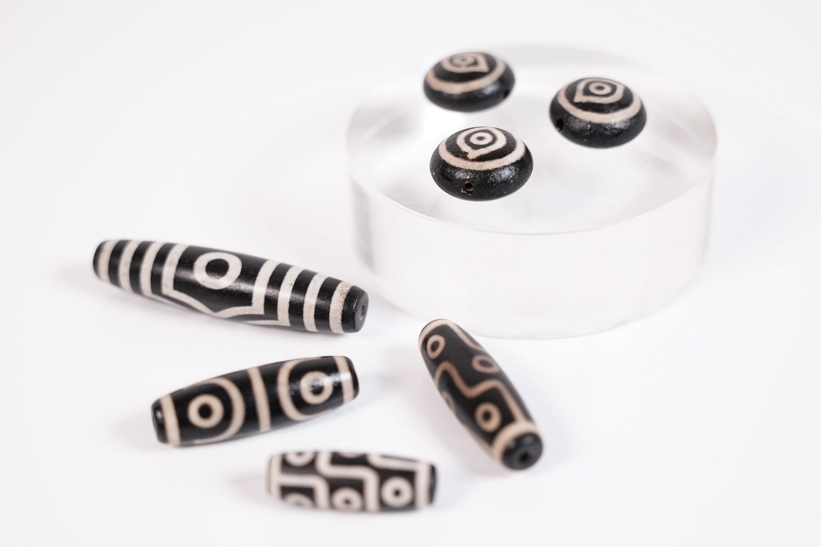 Lots Tibetan dzi bead (1 of 7)