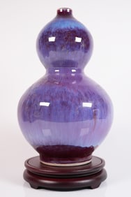 Chinese fine purple vase