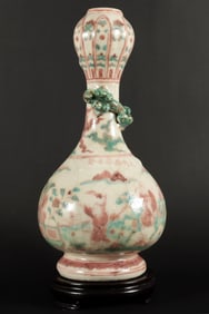Chinese fine fancy vase