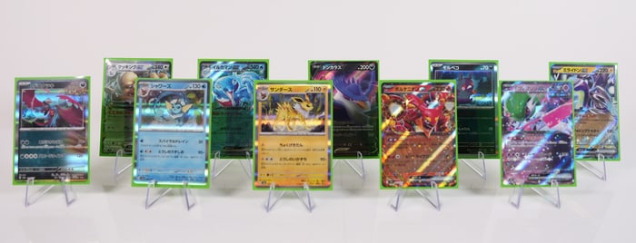 Lots Pokemon cards