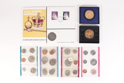 Lots vintage coins