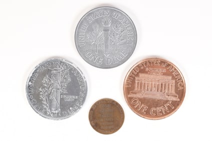 Lots vintage coins
