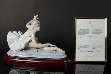 Lladro ballet dancer figurine signed