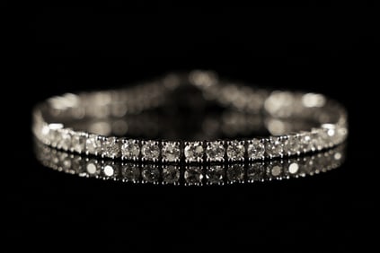 Natural diamond 8.98 carats bracelet