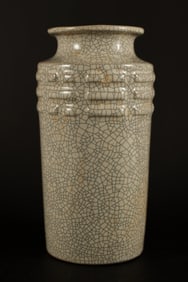 Chinese crackled tube vase