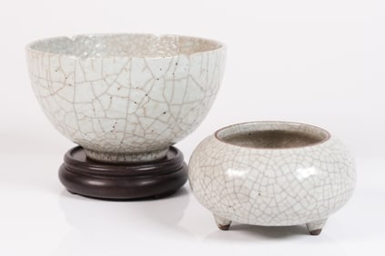2 Chinese crackled porcelains