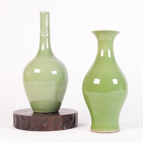 Lots Chinese green vase